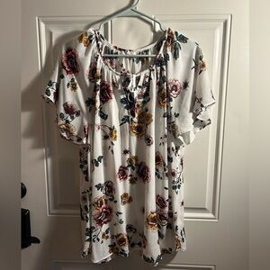 Maurice’s White Floral Keyhole Tie Front Top